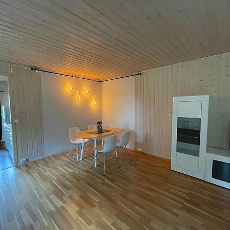 Sentral Og Romslig Leilighet Naert Senja Finnsnes Exteriér fotografie